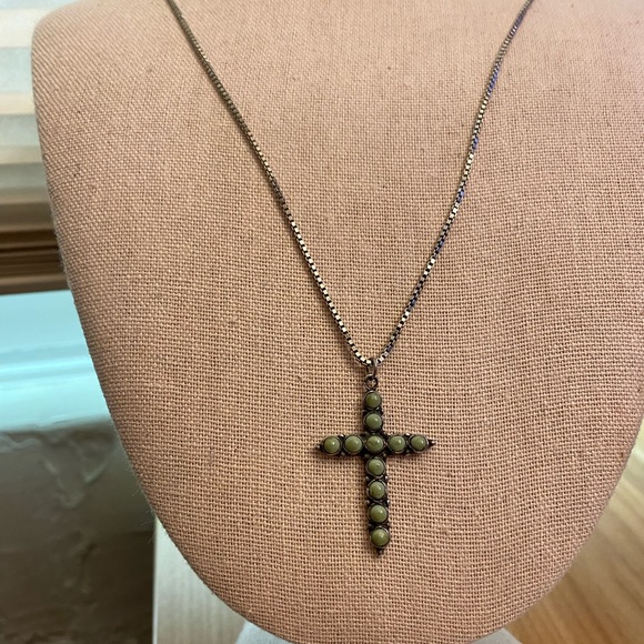 Vintage turquoise cross pendant from Mexico on a thick Italian silver box chain - Picture 2 of 9